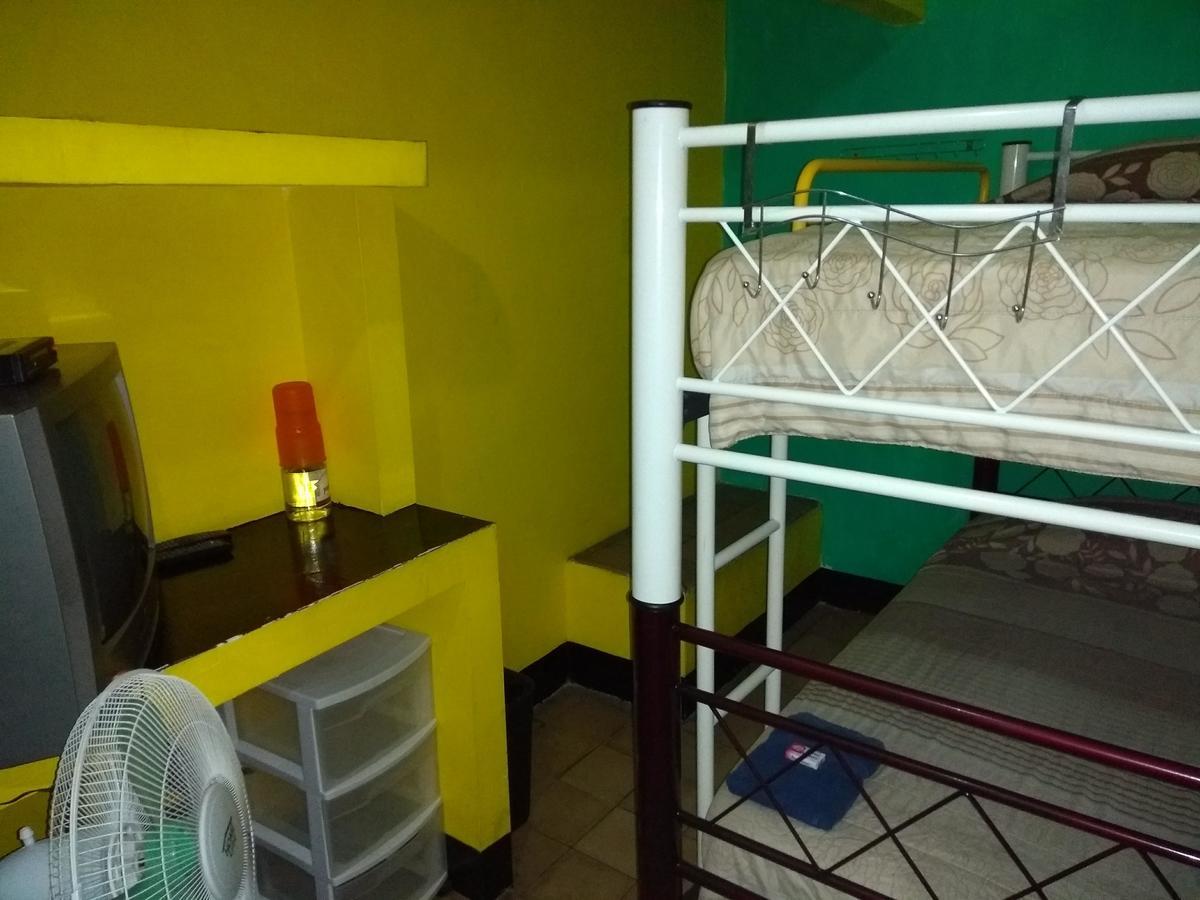 Hostal Casa Anita グアダラハラ エクステリア 写真