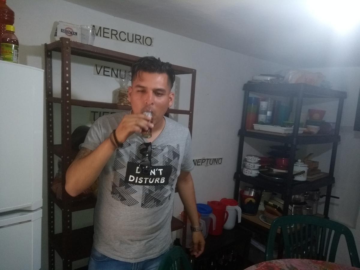 Hostal Casa Anita グアダラハラ エクステリア 写真